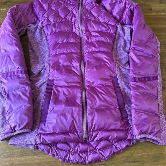 Lululemon Down For A Run Jacket - Picture 10 of 16